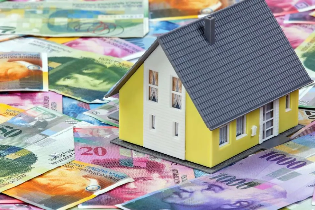 Odszkodowanie i&nbsp;zadośćuczynienie dla „frankowiczów”
